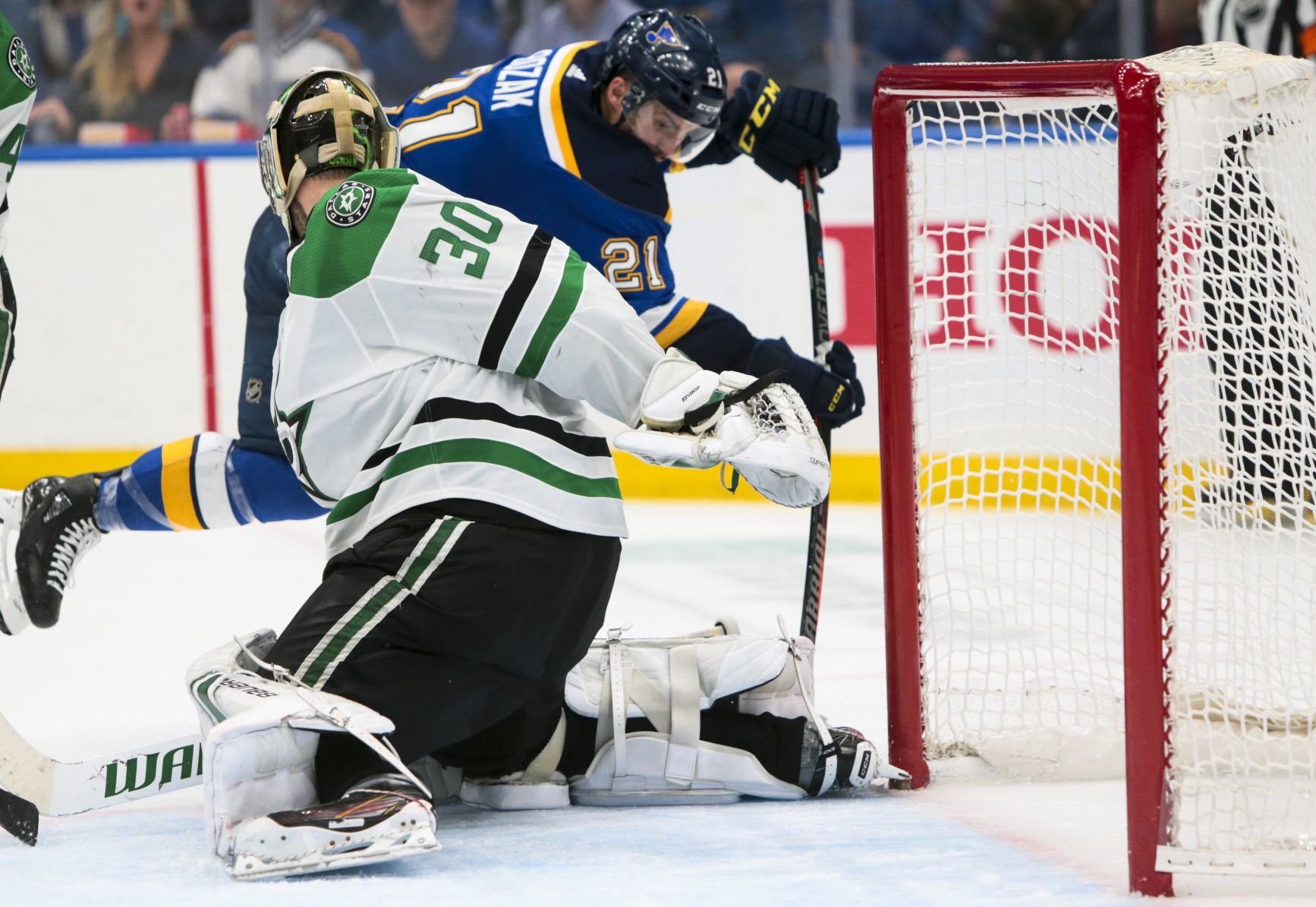 Blues face off with Stars in Game 7